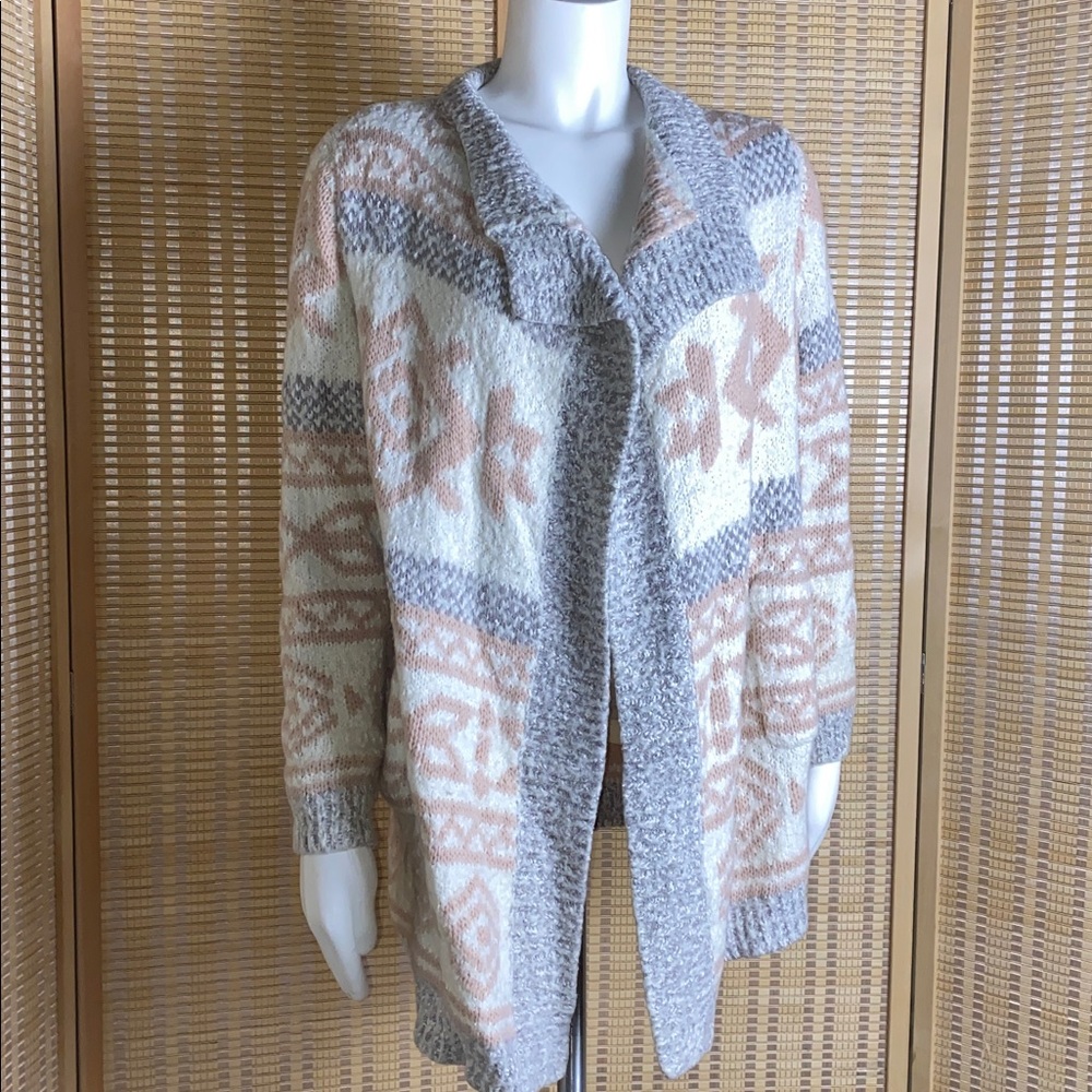 Alya Open Front Aztec Print Super Soft Cardigan Size Medium